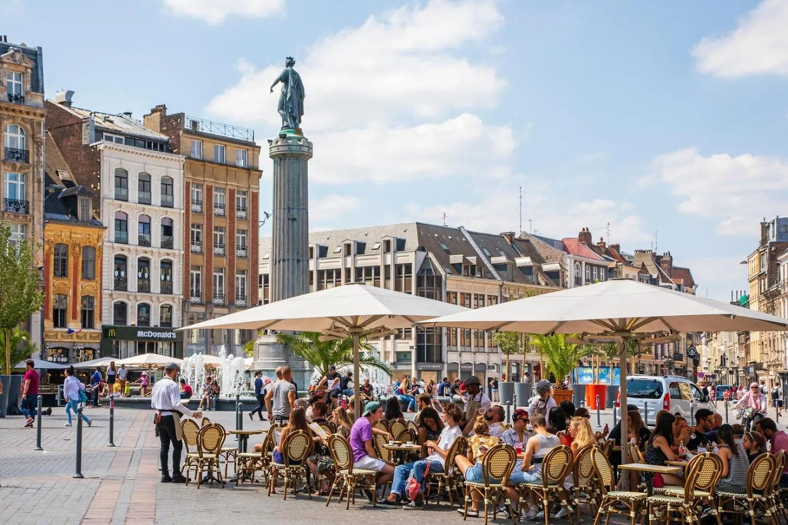 Lille Center Bright And Functional Studio